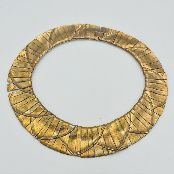 Les Bernard Jewelry - Vintage Les Bernard Egyptian Revival Bib Gold Tone Necklace Textured Statement